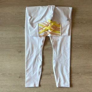 White Fabletics Leggings With Back Waist Detail